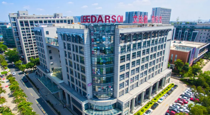 照明行業(yè)首位！立達(dá)信榮耀登榜“2019廈門(mén)企業(yè)100強(qiáng)”！