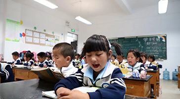 持續(xù)捐贈(zèng)，立達(dá)信點(diǎn)亮百萬(wàn)鄉(xiāng)村孩子未來(lái)！